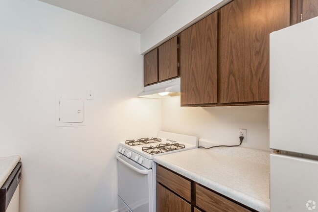 Photo - New Towne West Apartments