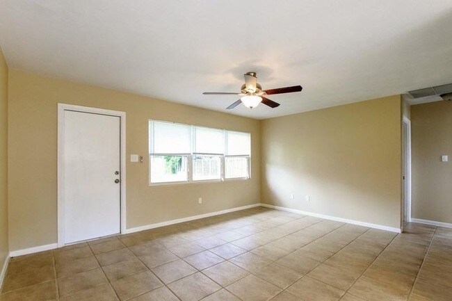 Photo - 4346 Tufts Ave