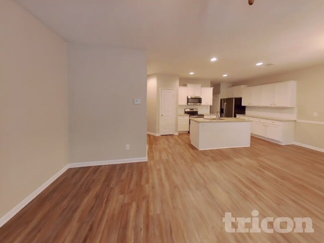 Photo - 2300 Shady Dr