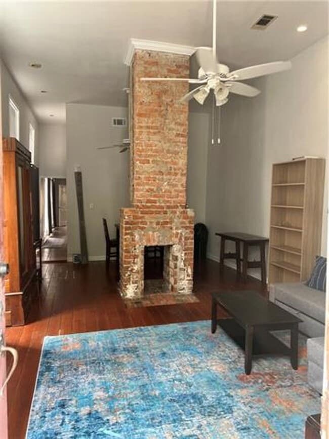 Photo - 3026 Constance St