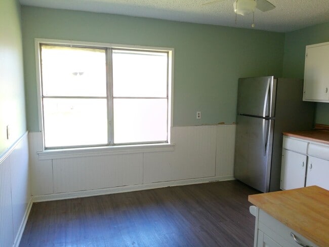 Photo - 4006 McArdle Rd