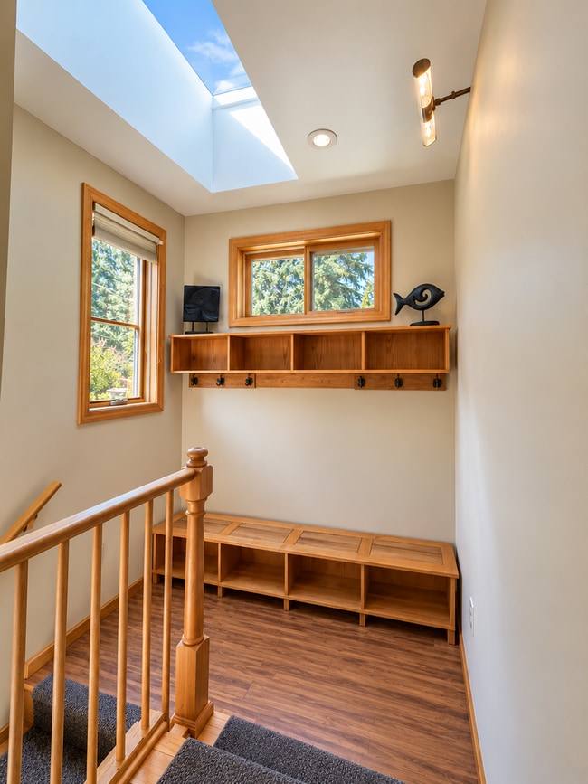 12212B Densmore Ave N Carriage House