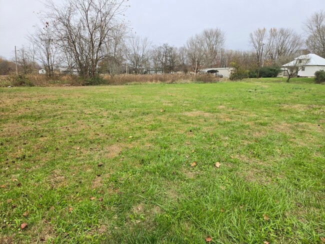 Photo - 7305 Old Madisonville Rd