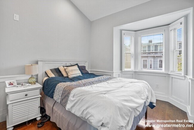 Photo - 130 M St Unit 2