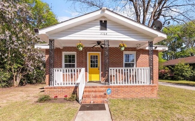 Photo - 2164 Monroe Ave