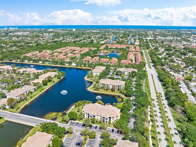 Building Photo - 2807 Veronia Dr Unit 107