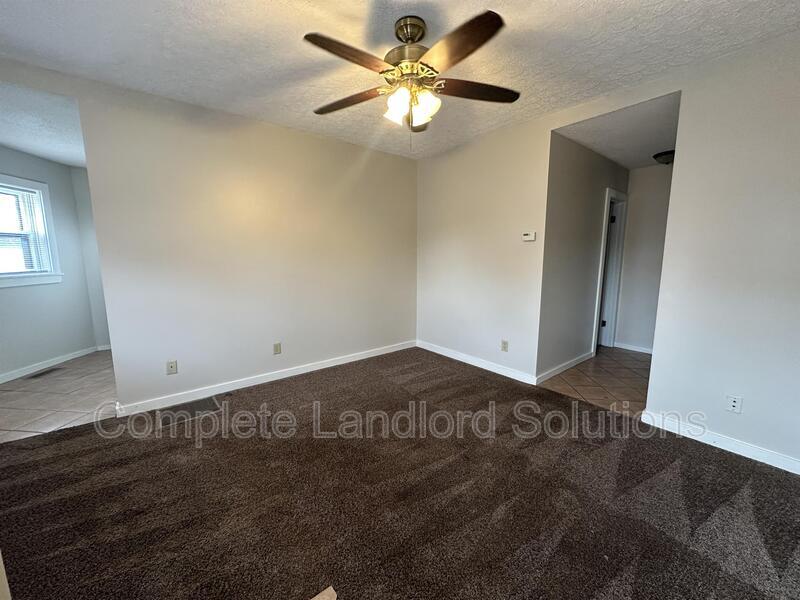 Photo - 1362 Chestnut St