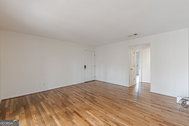 Photo - 1445 Monroe Dr NE Unit C47