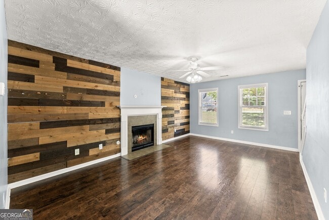 Photo - 104 Jameston Dr