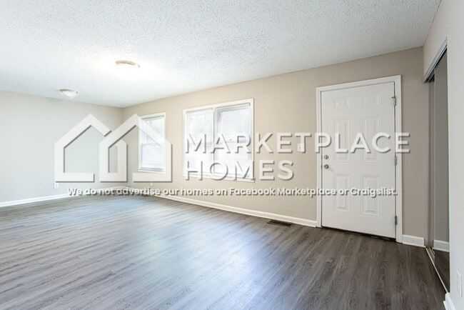 Photo - 3516 Maryvale Dr