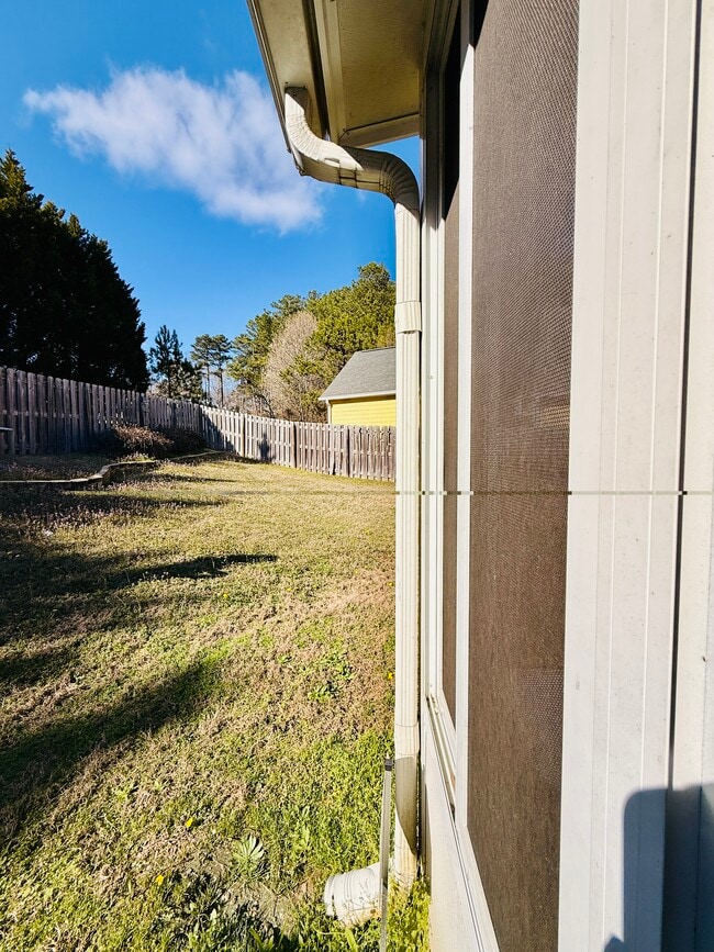 Photo - 520 Anglewood Trce