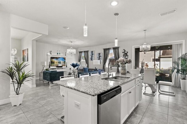 Photo - 2417 Chateau Lp