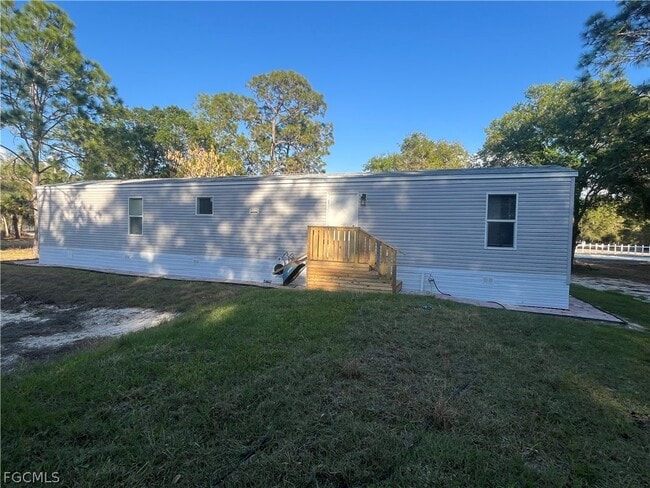 Photo - 4850 Pioneer 16th St