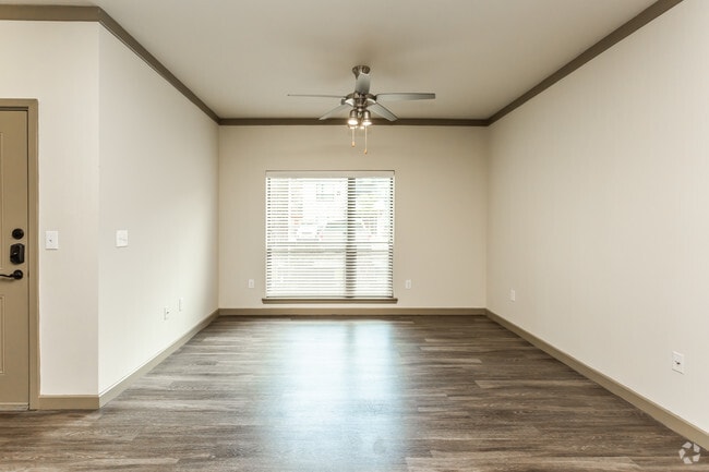 1BR, 1BA - 628SF Living Room - Tacara at Westover Hills