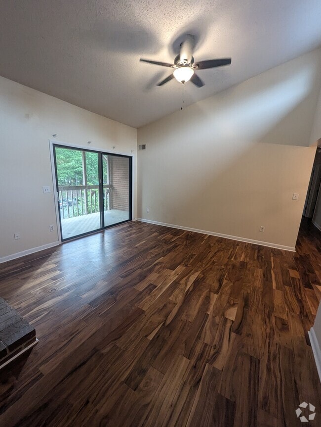 Building Photo - 125 Turtle Creek Rd Unit 9 Rental