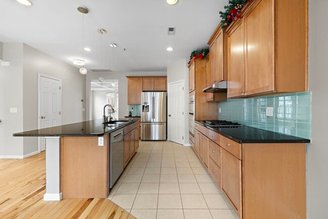 Photo - 25 Creekside Ct