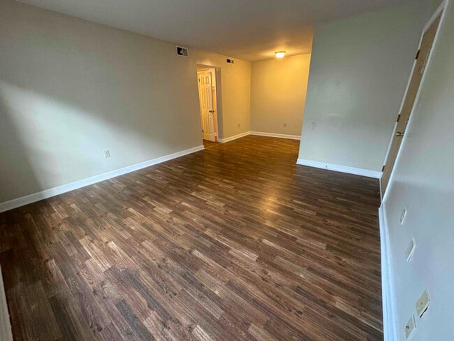 Photo - 1801 Marion Manor Dr