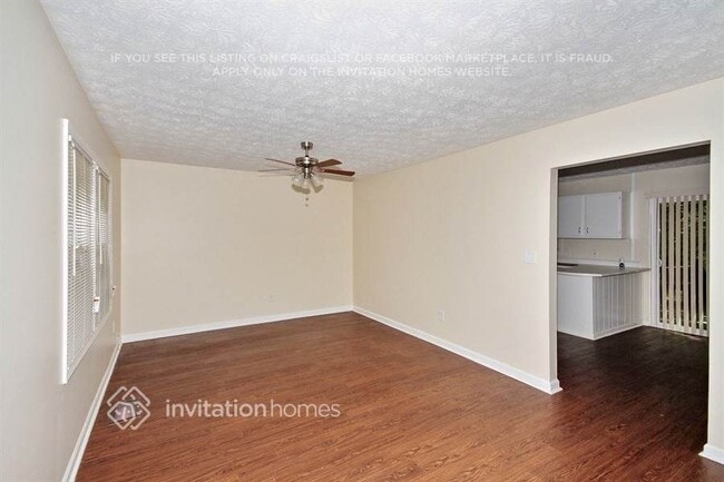 Photo - 208 Clydesdale Rd