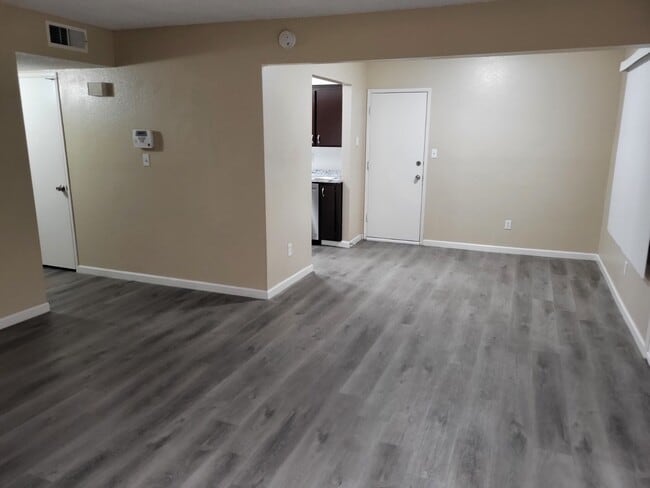 Photo - 3009 La Costa St Unit B