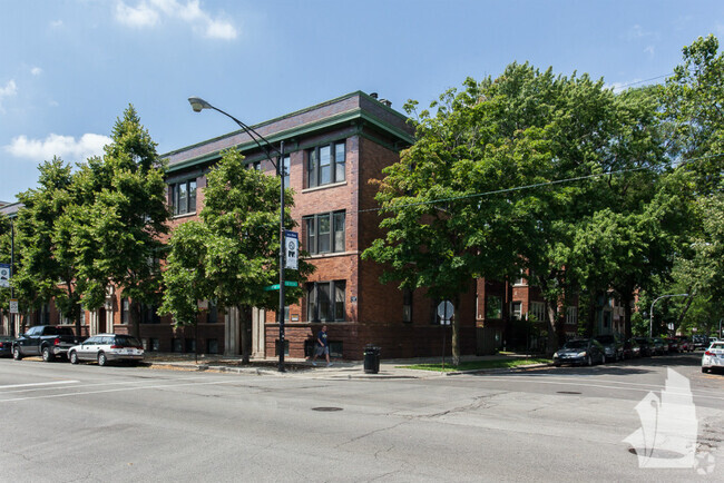 Building Photo - 3852 N Southport Ave Unit 2 Rental