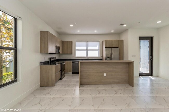 Photo - 6151 SW 36th Ct