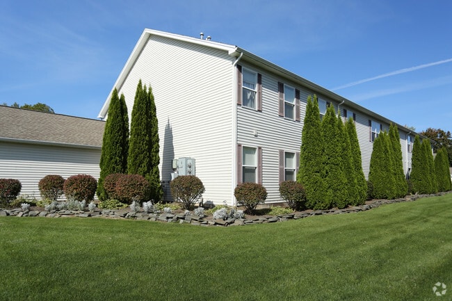 Photo - Bay Pines Apartments