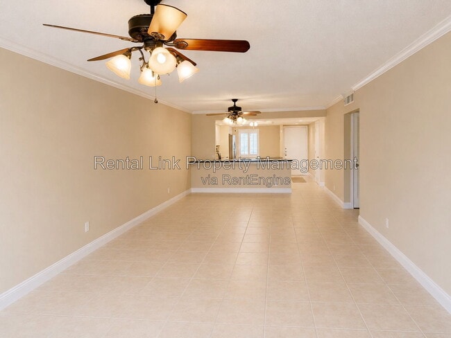 Photo - 2264 Winkler Ave Unit 202