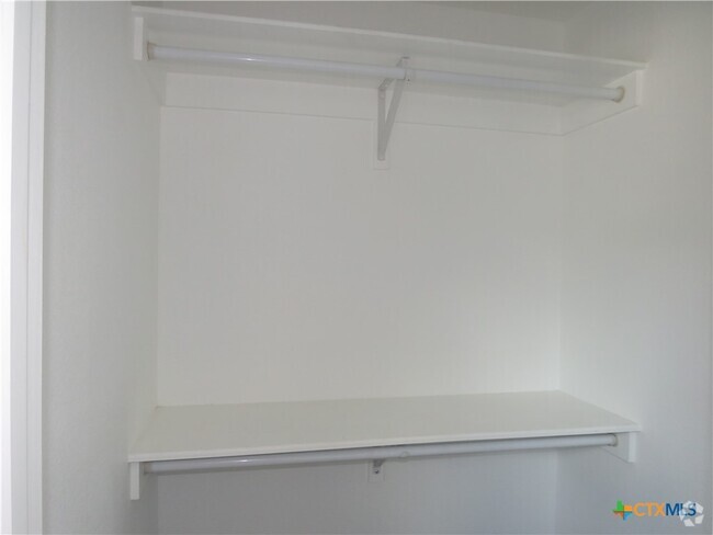 Building Photo - 223 N Mary Jo Dr Rental