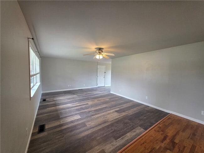Photo - 1204 NW 2nd St