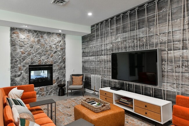 Photo - Lakeside Village Apartment Homes