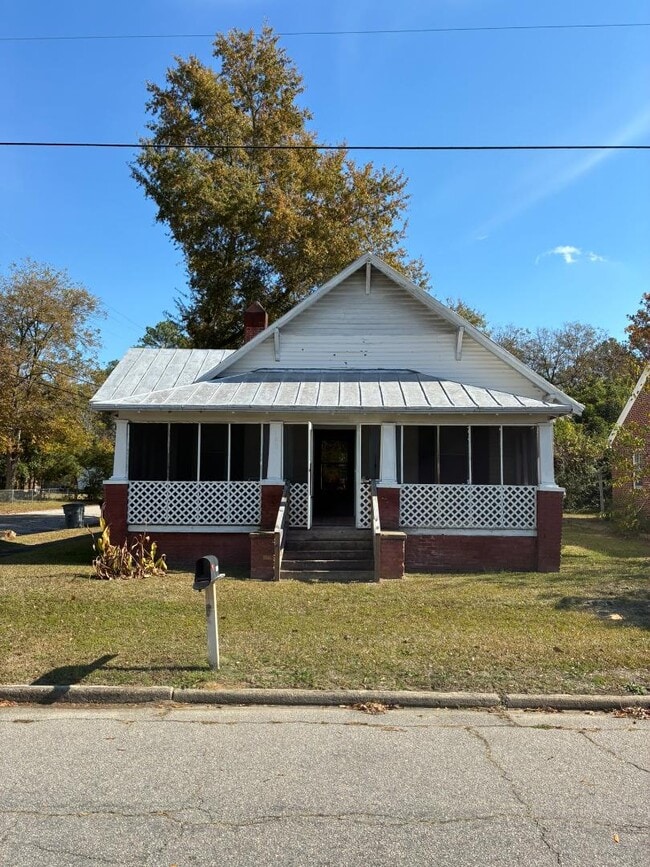 Building Photo - 1301 Branch St