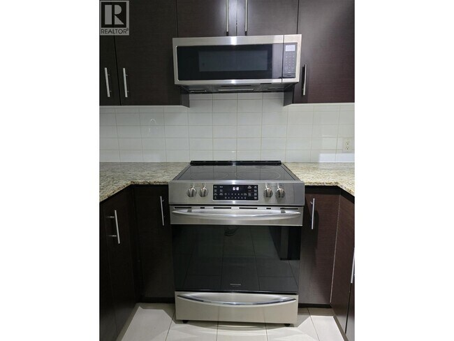 11667 Haney Byp Unit 406