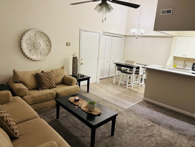 Photo - 22 Wells Ct Unit 22