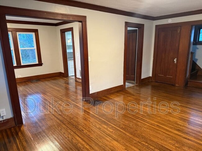 Photo - 126 Jersey St