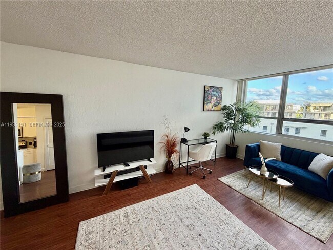 Photo - 1500 Bay Rd Unidad 484S