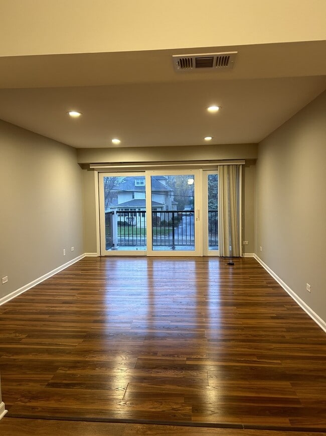 Photo - 207 W Park Ave Unit 205