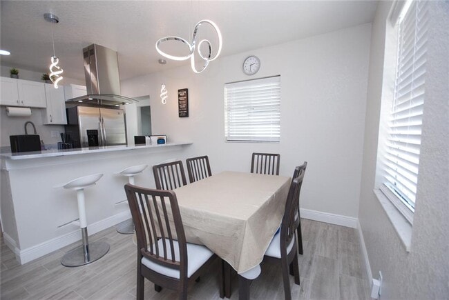 Photo - 6515 La Mesa Cir