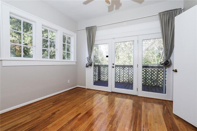 Photo - 920 Greenwood Ave NE Unit C