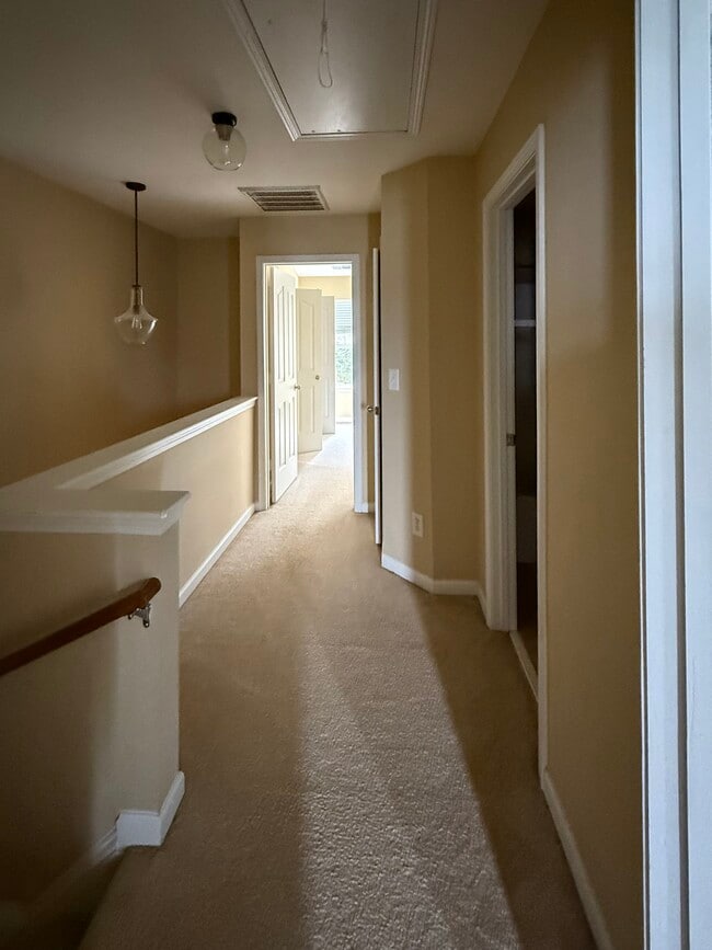 Photo - 9548 Inglenook Ln