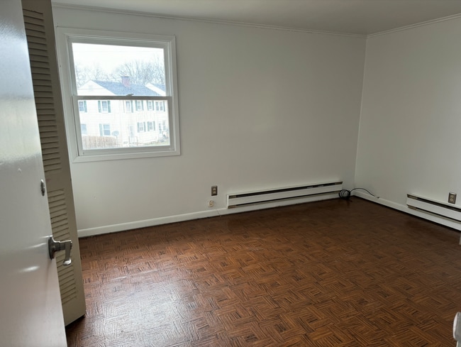 Photo - 207 Grandview Ave