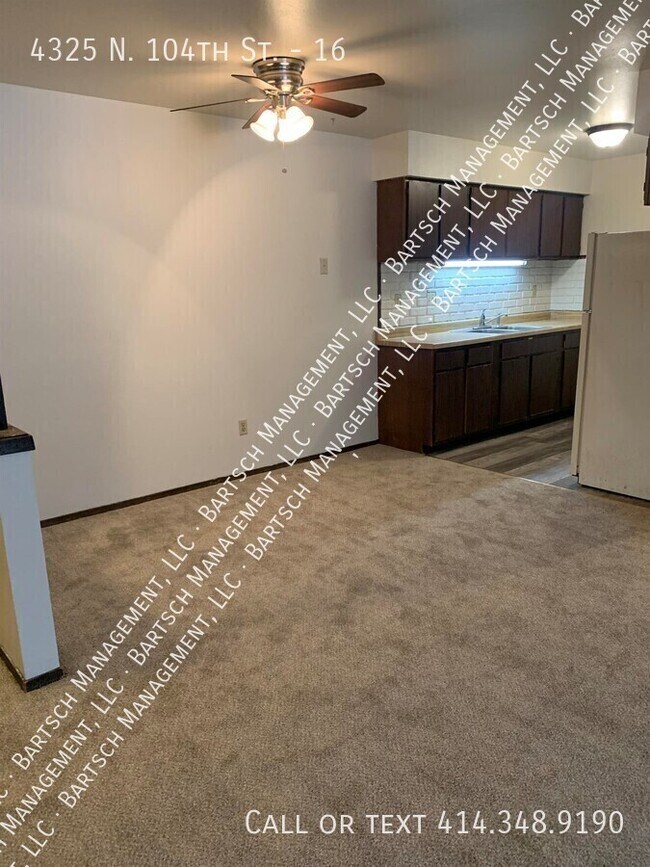 Photo - 4325 N 104th St Unit 16