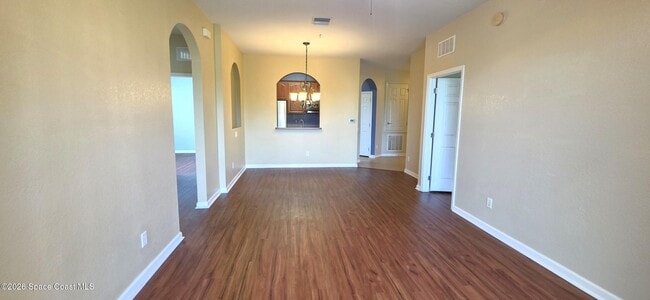 1576 Peregrine Cir Unit 208