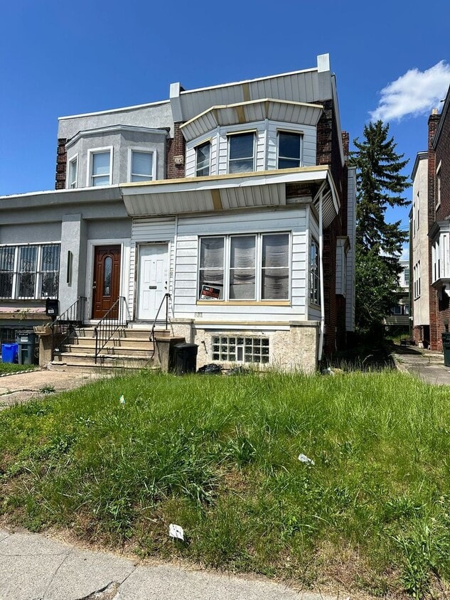 BRAND NEW 2 BEDROOM 1 BATH FIRST FLOOR APA... - BRAND NEW 2 BEDROOM 1 BATH FIRST FLOOR APA...