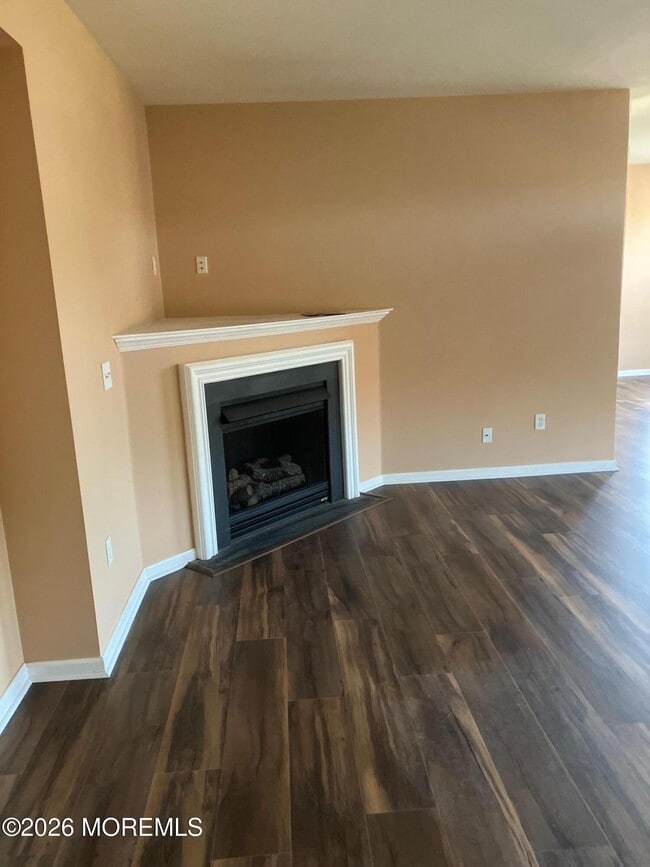 Photo - 335 St Andrews Pl