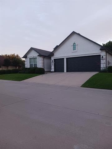 Building Photo - 9701 Teakwood Ave