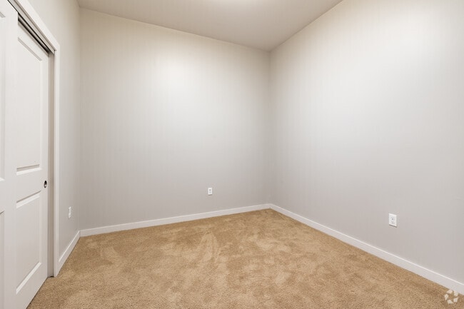 1BR, 1BA - 755SF - Bedroom - The Farwell