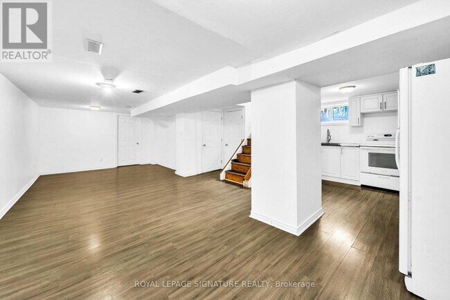 Photo - 43 Parkside Dr