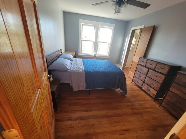 Photo - 32 Glenwood St
