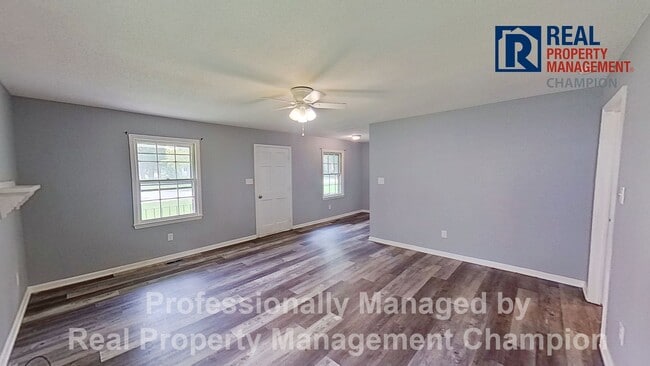 Photo - Charming 2 BD/1 BA Bungalow with Fenced Ba...