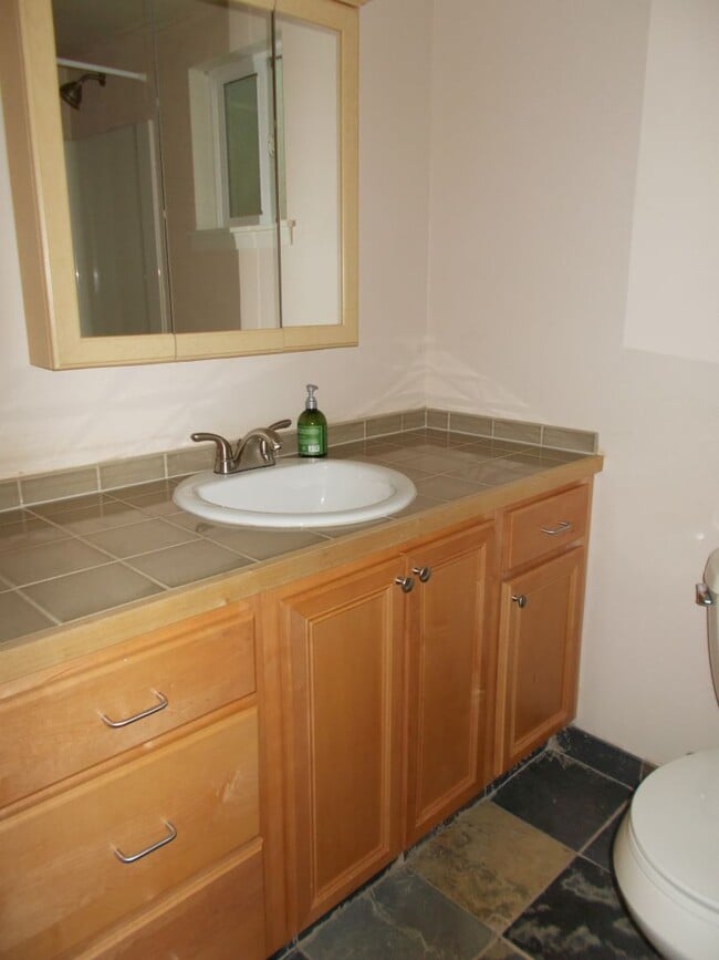 Photo - Charming Kenmore Cottage Three Blocks from Lake Washington